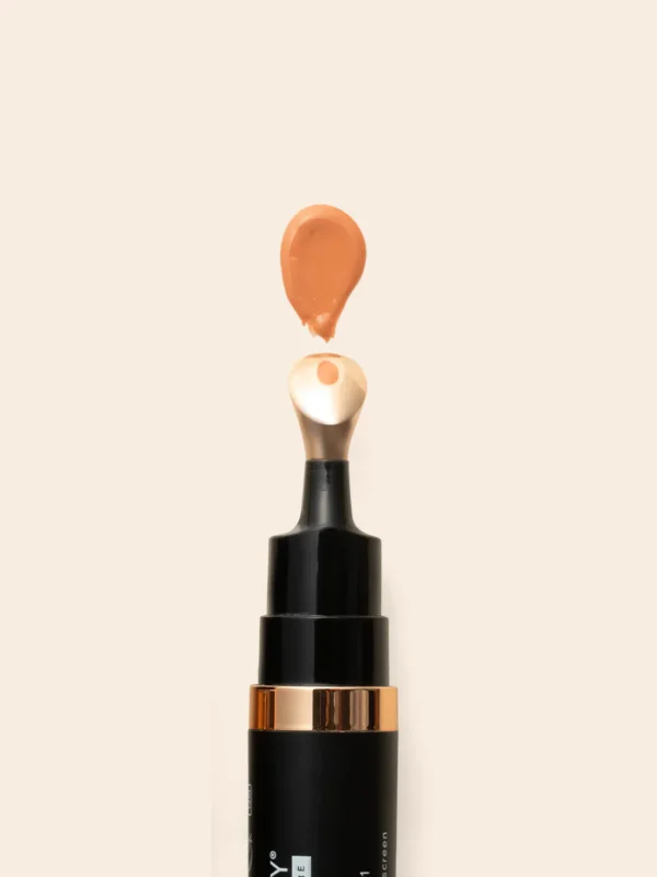 LOVILDS'Luminous Eye Corrector SPF 41